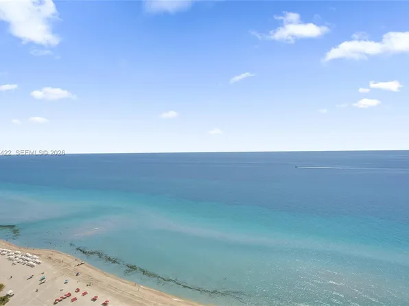 17901 Collins Ave #2604, North Miami Beach, FL 33160