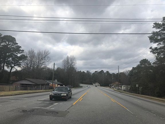 4th image of 959 Belvedere Dr