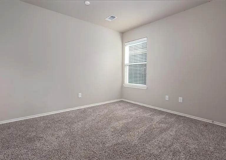 1128 SW 151st St — Photo 11
