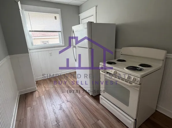 78 Howard St, Lewiston, ME