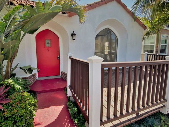 5768 Campo Walk