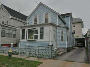 201 California Ave, Providence, RI 02905