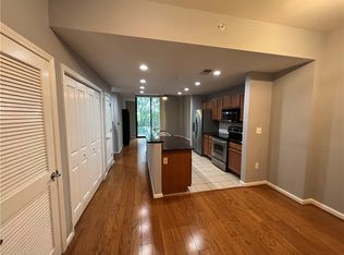 3040 Peachtree Rd NW UNIT 408, Atlanta, GA 30305