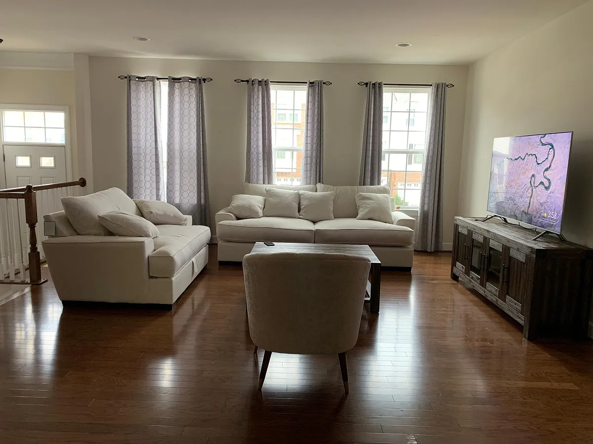 Building Photo - Danridge Manor Dr
