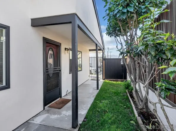 222 Roma Ave, San Marcos, CA 92069