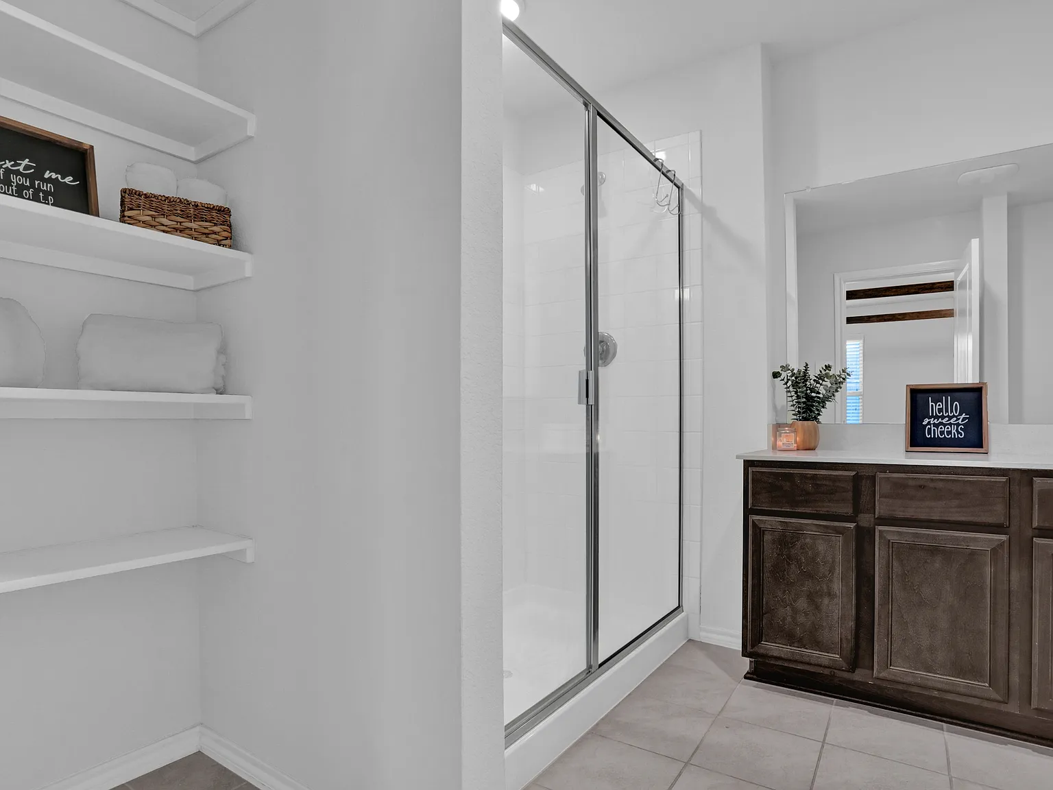 4 bed, 1567 sqft, $2,199 — Photo 3
