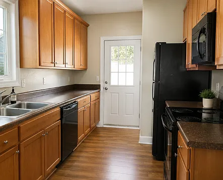 120 Windwood Cir — Photo 3