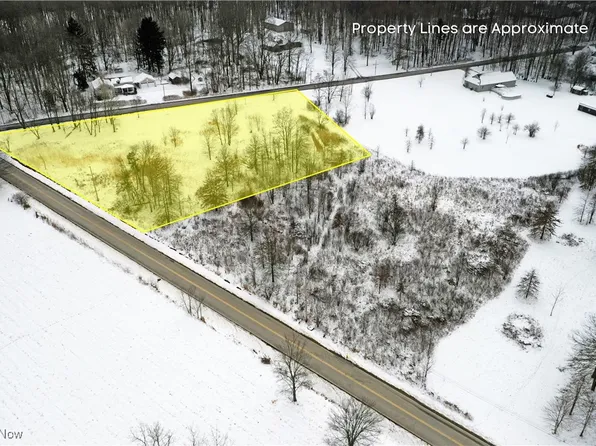 Palmyra Rd, Warren, OH 44481