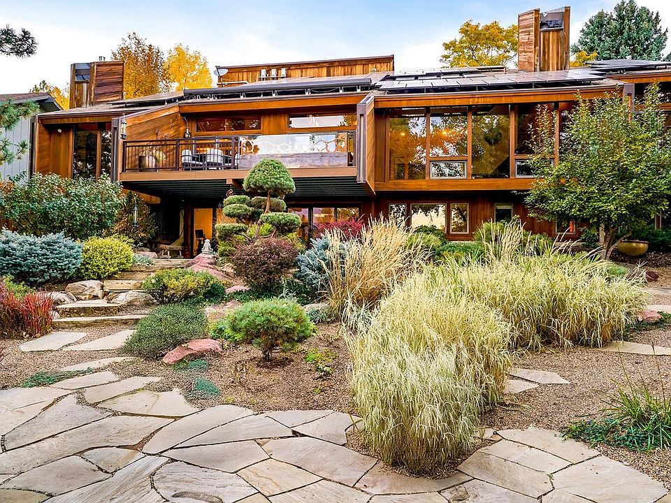 1st image of 3746 Wonderland Hill Ave