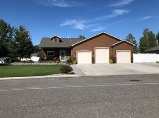 156 Melody Ln, Columbus, MT 59019