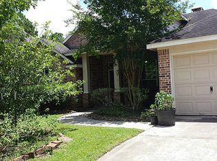 11 Rowan Tree Pl, Conroe, TX 77384