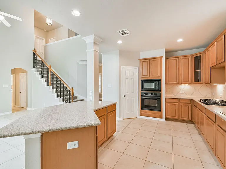 6 Cordella Pl — Photo 11