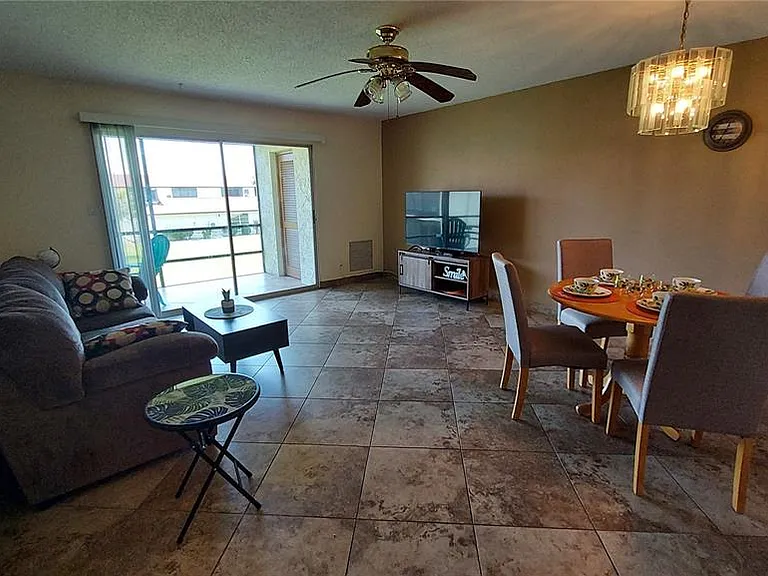 5154 Turquoise Ln #201 — Photo 7