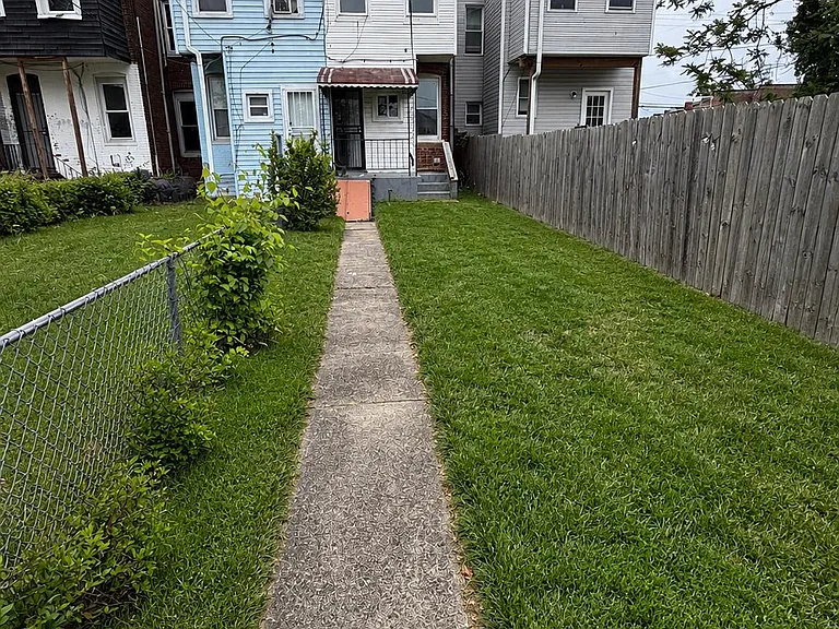 4704 Pimlico Rd — Photo 10