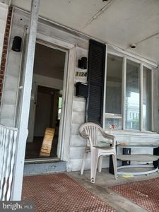 1124 W 9th St, Chester, PA, 19013