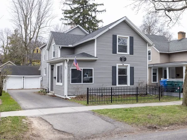 27 Cypress St, Rochester, NY 14620
