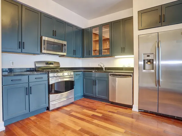 389 Washington Street 30C image 2 of 24