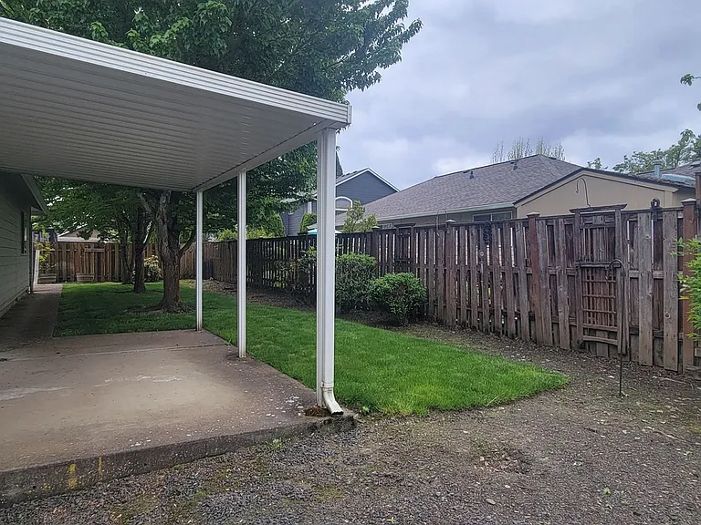 3267 NE Grandhaven Dr — Photo 21