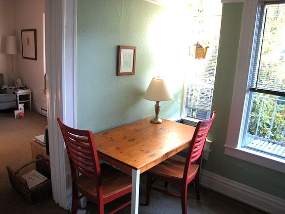 3rd image of 903 Ashbury St APT 5