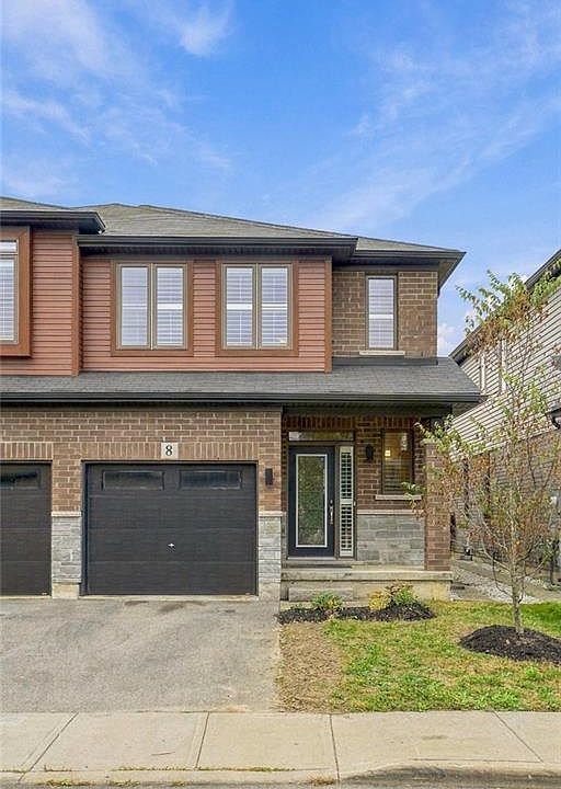 1st image of 8 Rouley Ln