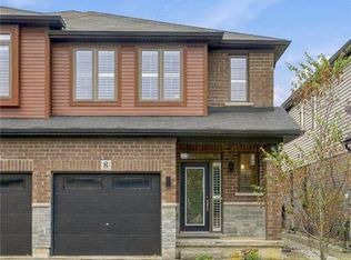 8 Rouley Ln, Hamilton, ON L9G 0G5