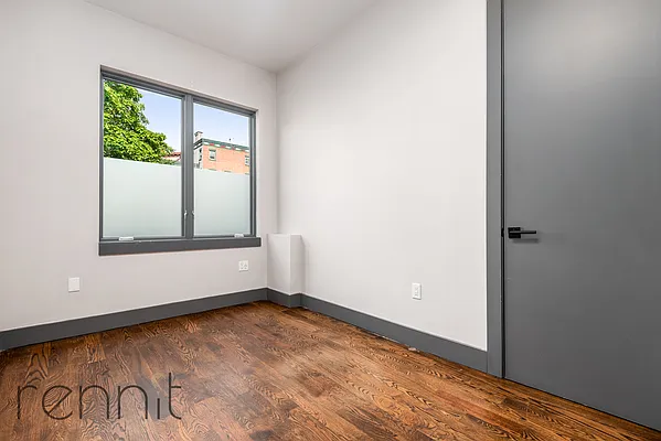 Rented by Rennit Inc. | media 6