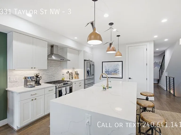 1331 Taylor St NW #3 — Photo 13