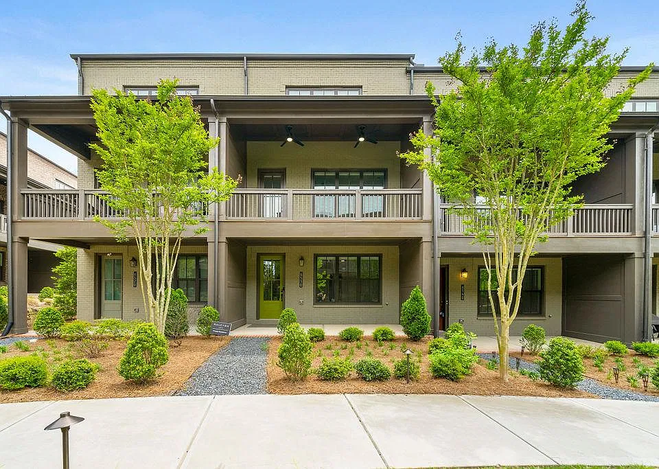 6530 Cortland Walk
