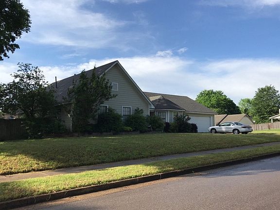 3rd image of 9320 Glen Birnie Ln