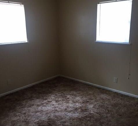 5th image of 2473 Westwood Dr