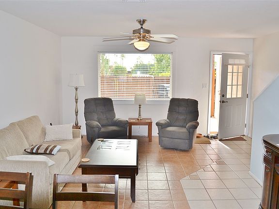 5th image of 2901 S Palo Verde Ln Unit 36