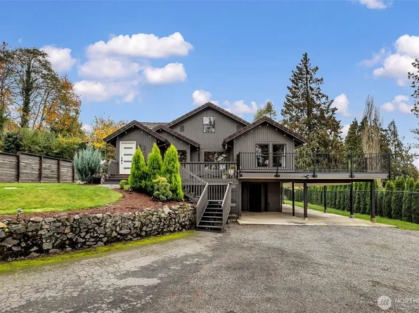 205 S Hillhurst Road, Ridgefield, WA 98642