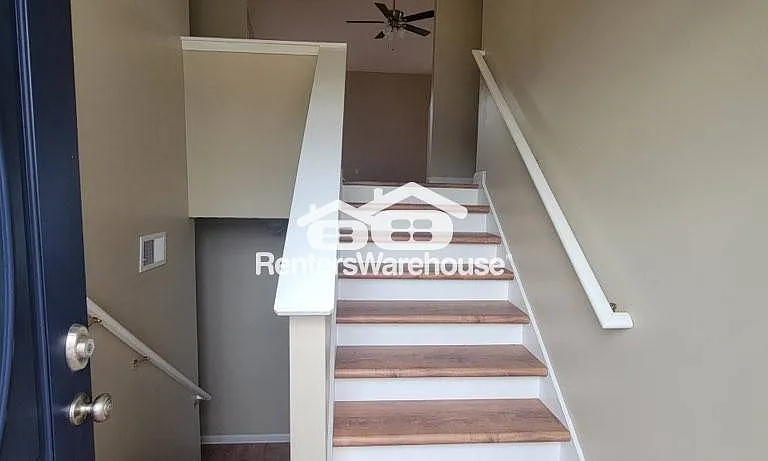 4745 King Saul Dr — Photo 25