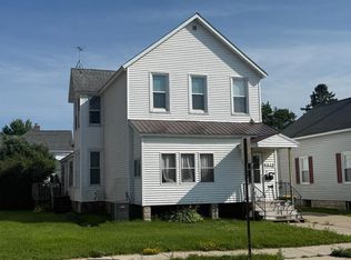 1835 Dunlap Ave #1/2, Marinette, WI 54143