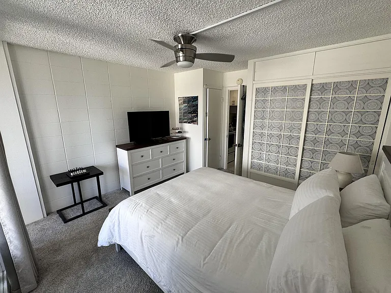 1720 Ala Moana Blvd #1009A — Photo 9