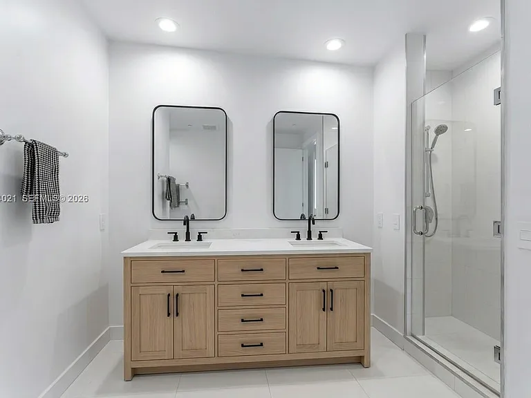 950 Brickell Bay Dr #5506 — Photo 19