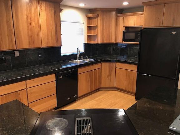 4th image of 15119 NE 9th St