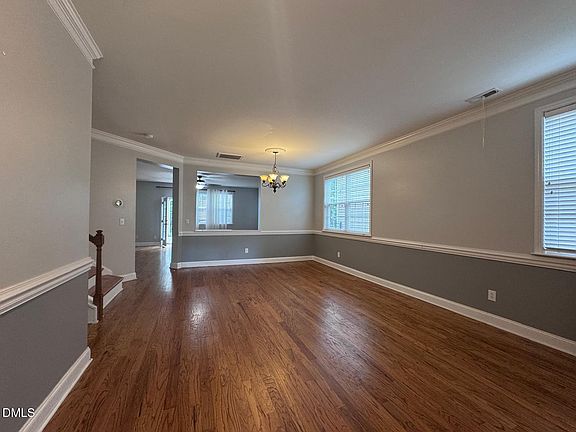 3rd image of 404 Byrams Ford Dr