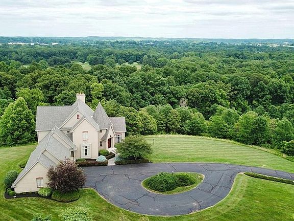 2nd image of 1540 Chevington Cir
