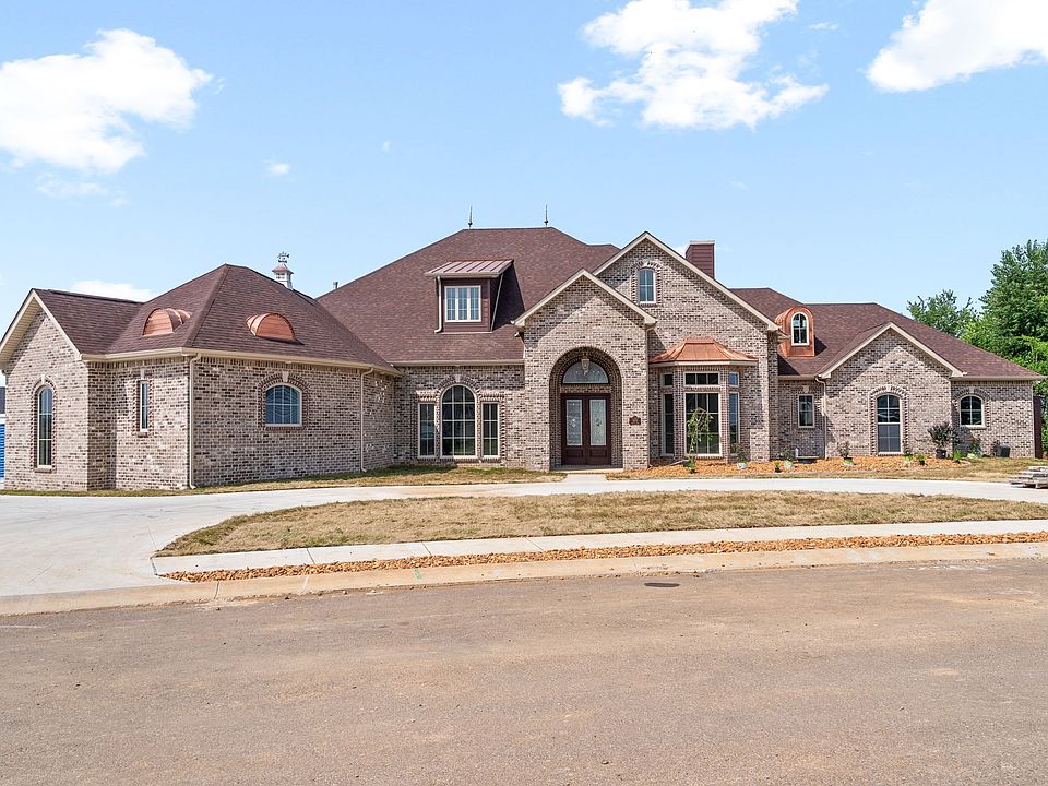 1st image of 10 Olivette Pl Lot 10