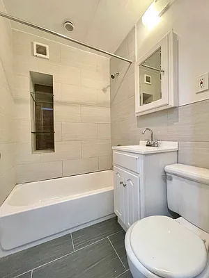 Rented by City Connections Realty | media 17