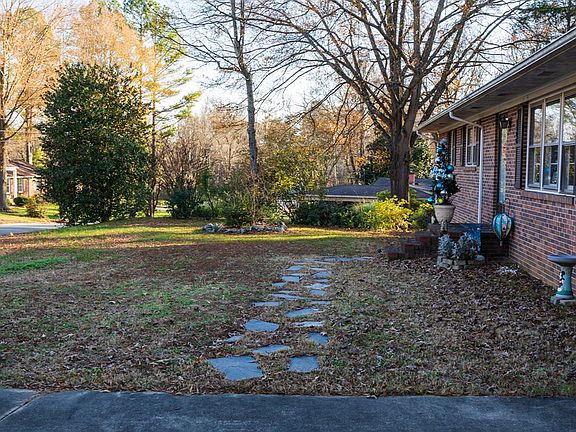 3rd image of 1308 Orleans Ave