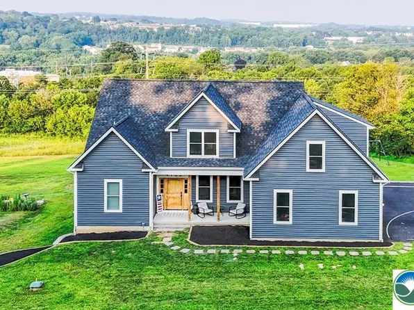 4733 Egypt Rd, Coplay, PA 18037