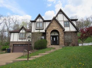 1015 Noble Pine Ct, Trafford, PA 15085