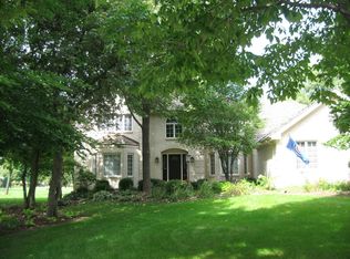 615 Wildwood Dr, Joliet, IL 60431