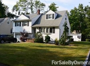 20 Franklin St, Verona, NJ 07044