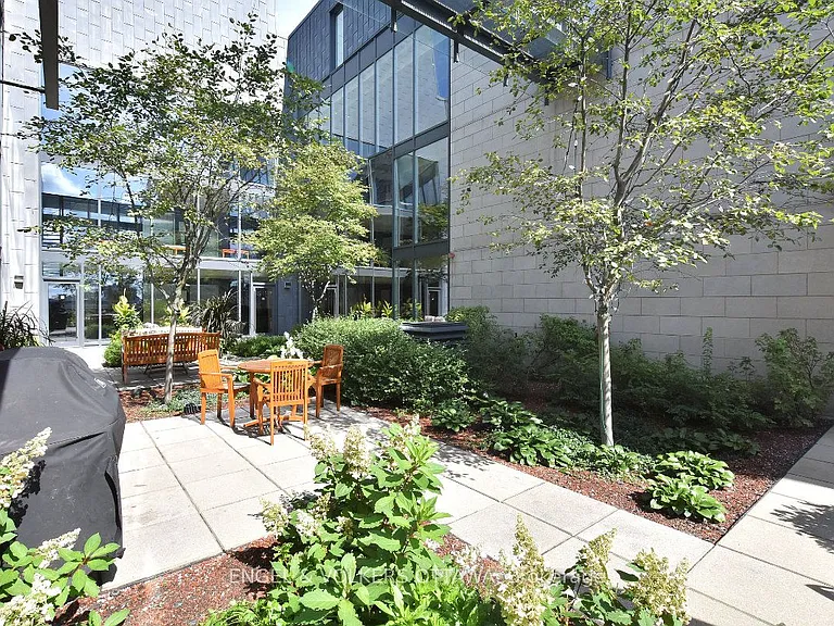 700 Sussex Dr N #403 — Photo 42