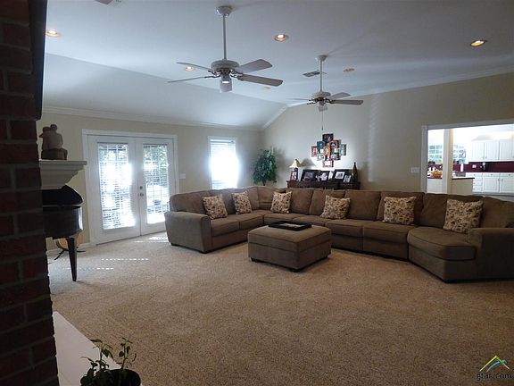 5th image of 2727 N Jefferson Ave