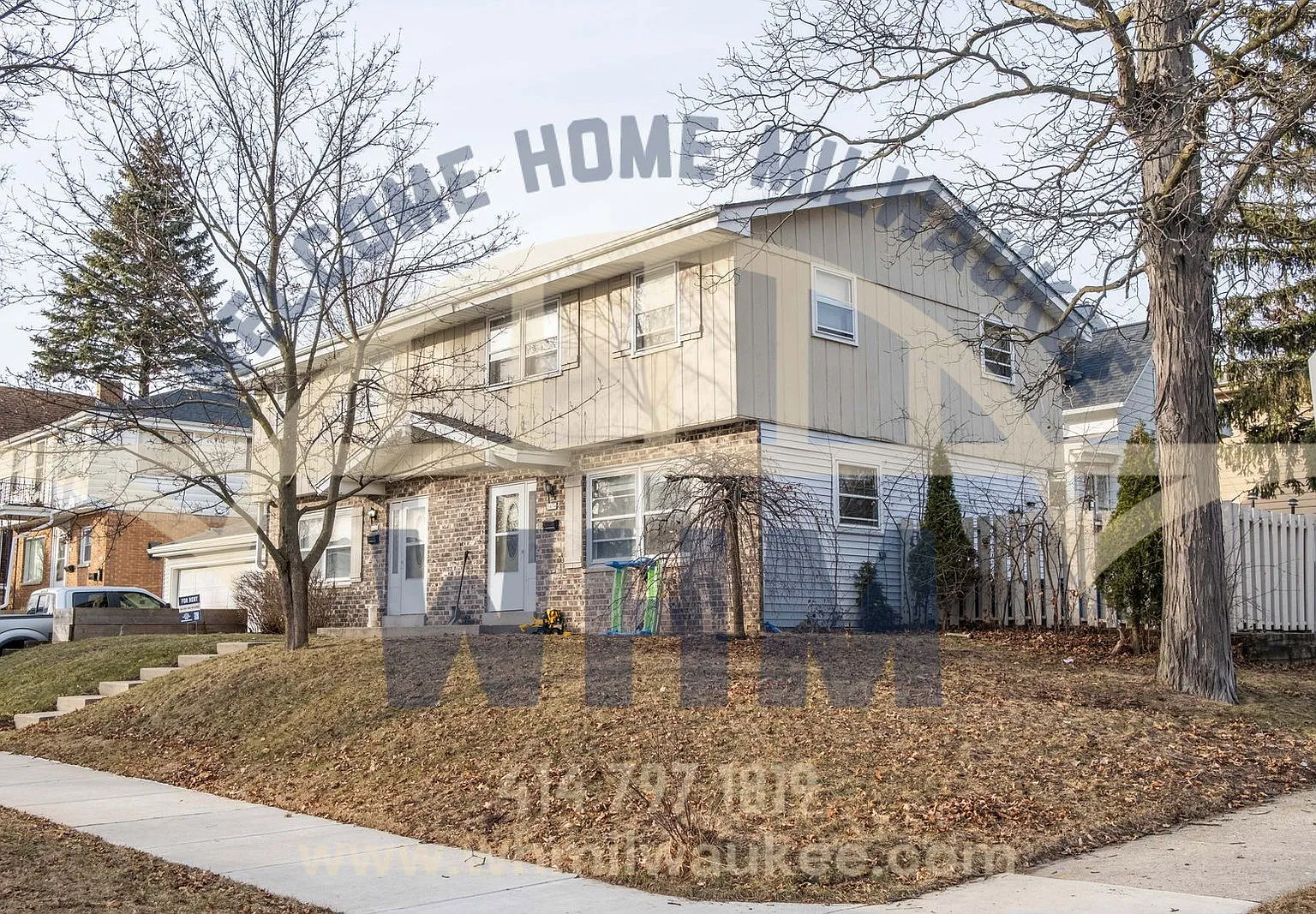3 bed, 1.0 bath, $1,698 — Photo 1