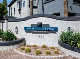 Estrella Gateway